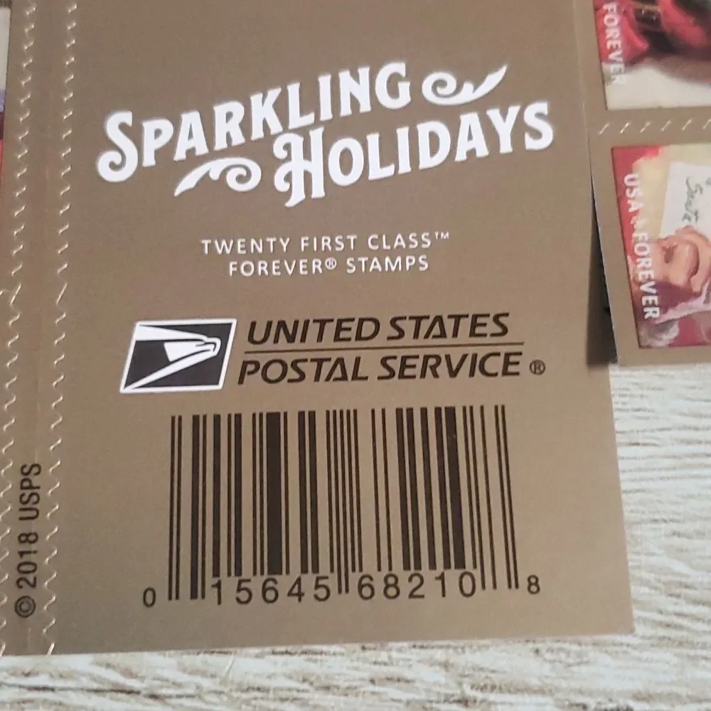 100 Sparkling Holidays 2018 Forever Postage‎ Stamps USPS Christmas Cards Santa